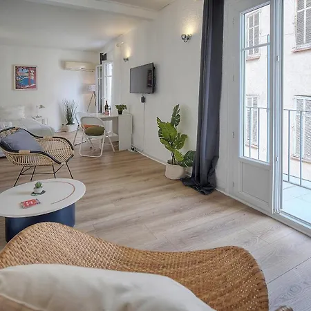 Joli Studio Vue Mer A0b93 Appartamento Cannes